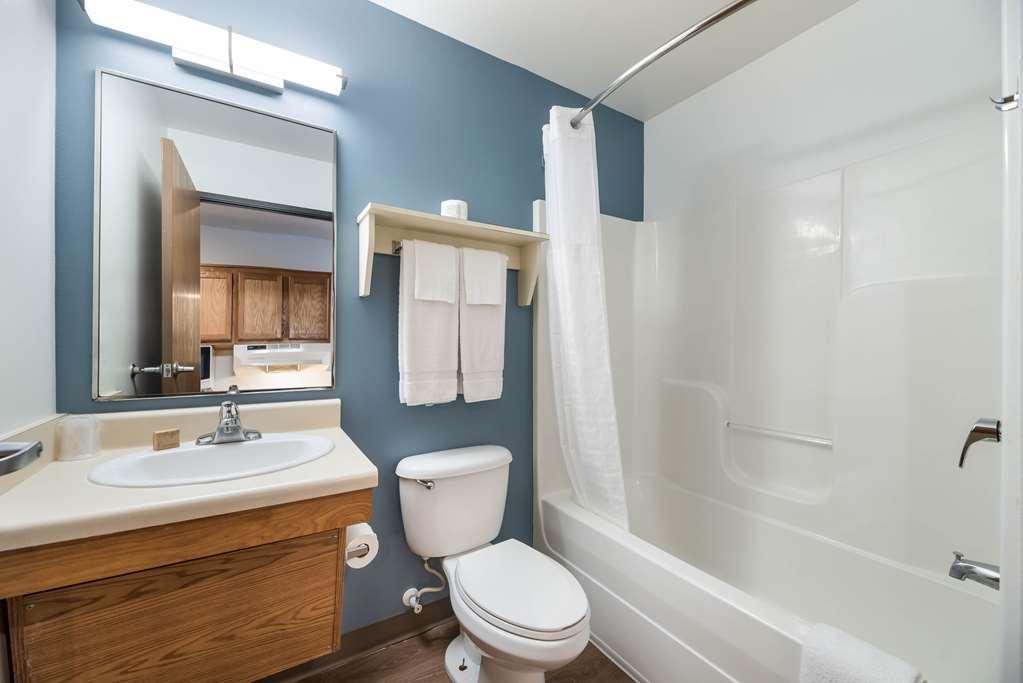 Extended Stay America Select Suites - Orlando - East Екстериор снимка