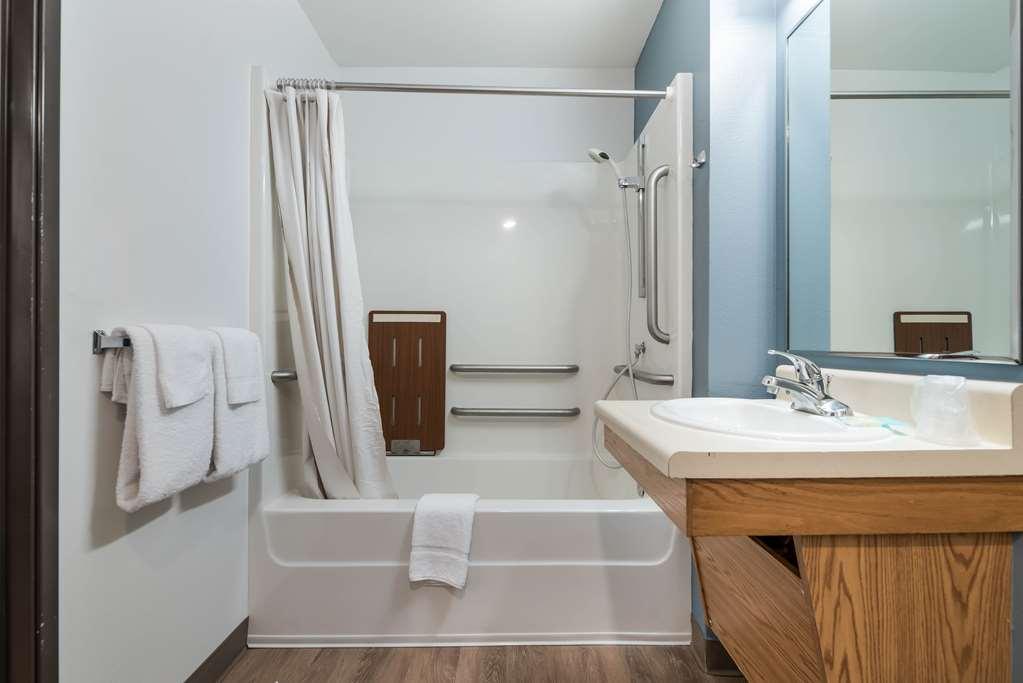 Extended Stay America Select Suites - Orlando - East Екстериор снимка